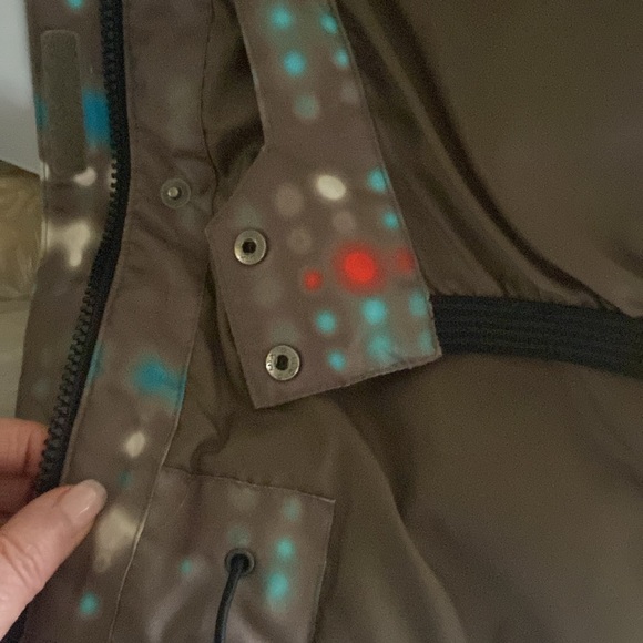 Snowboarding skiing jacket. Size SMALL.  Excellent condition - Picture 6 of 9